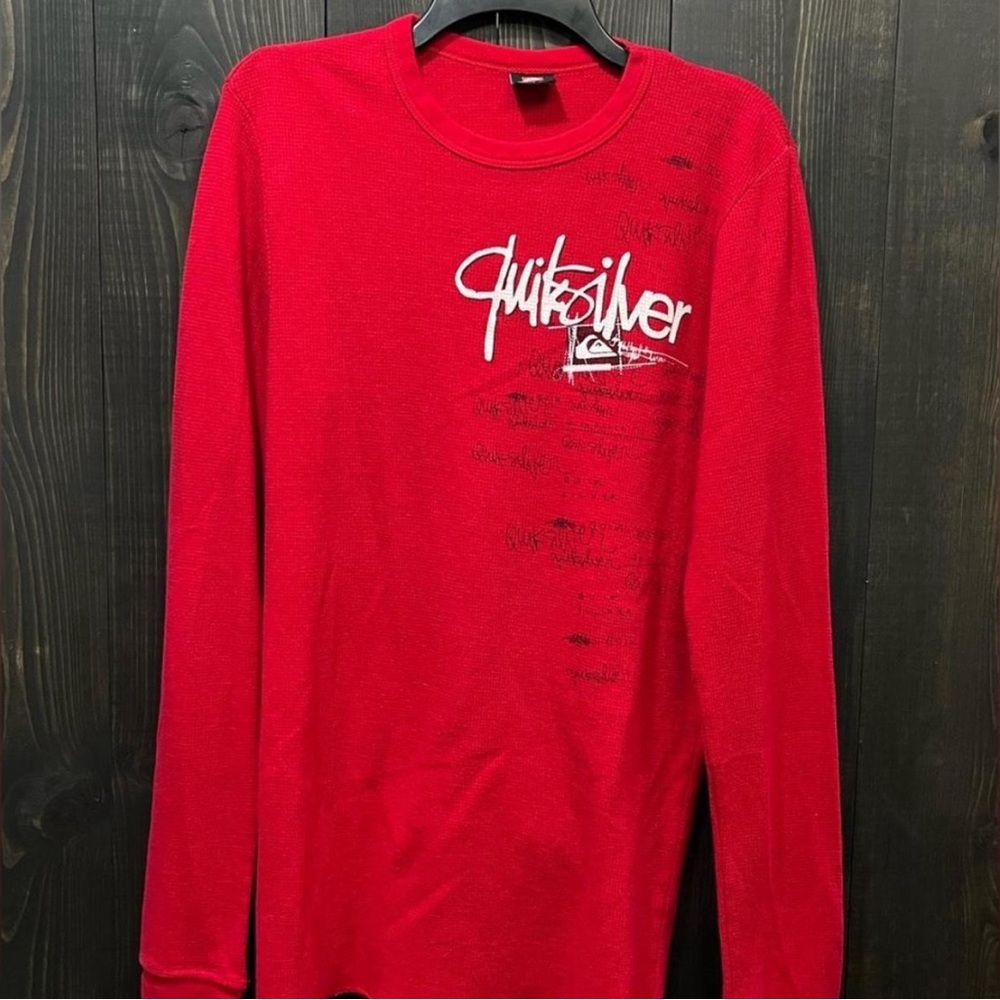 Vintage Y2K red quiksilver thermal